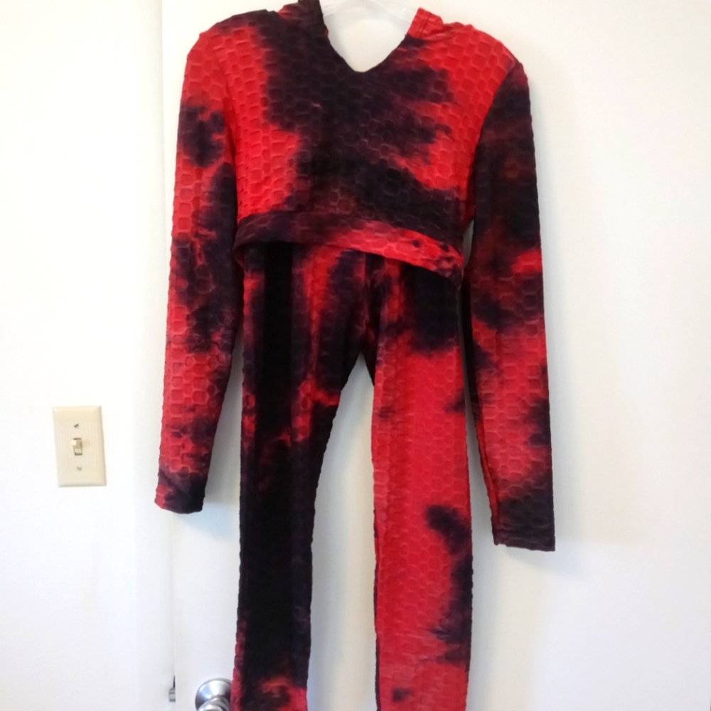 TikTok leggings with matching crop top